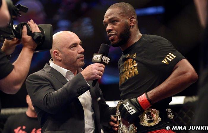 Joe Rogan et Daniel Cormier annonceront le combat final potentiel de Jon Jones