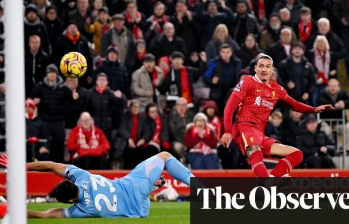 Liverpool prend cinq points d’avance après que Núñez et Salah aient coulé Aston Villa