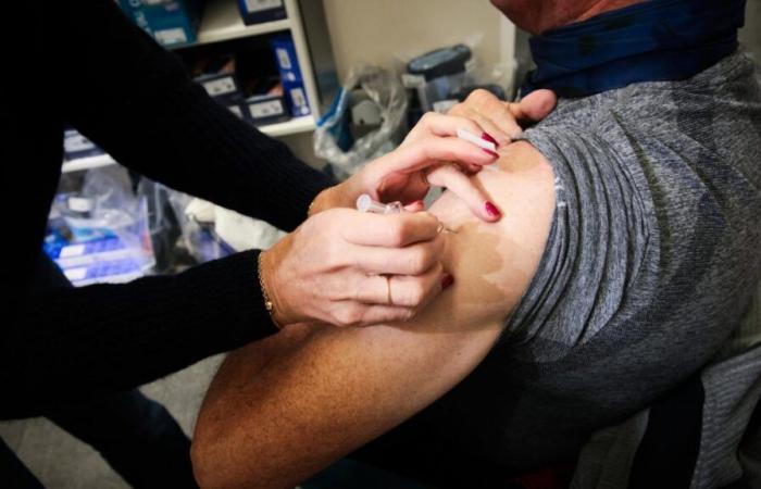 Seul le vaccin protège contre les formes graves de grippe et de Covid