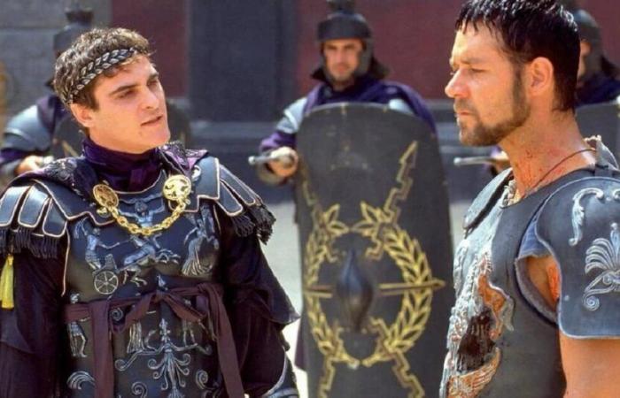 Ridley Scott se souvient que Russell Crowe avait été choqué par l’attitude de Joaquin Phoenix sur le tournage de Gladiator