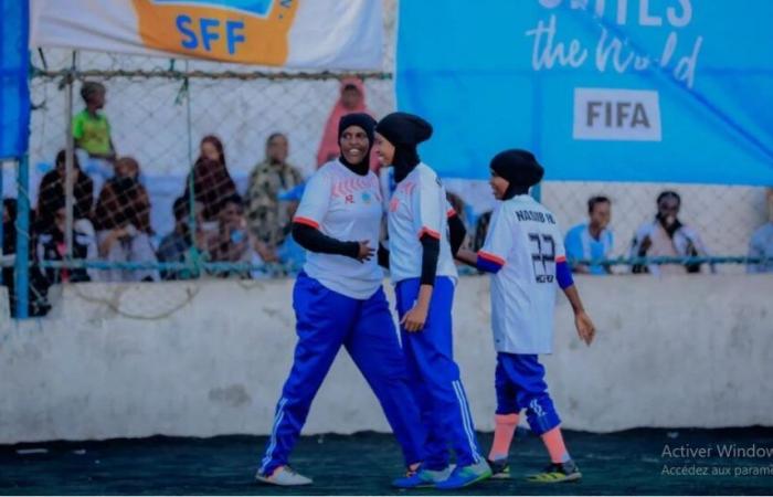 Enfin! La Somalie entre dans le monde du football féminin !