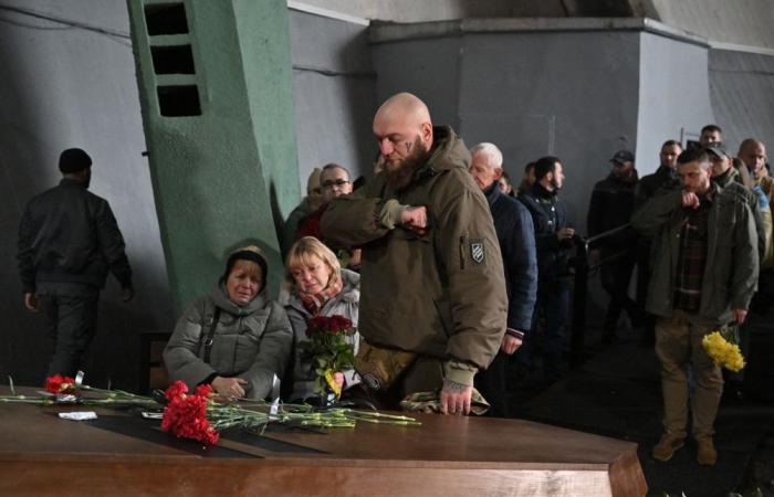 Valentyna et Daniil, deux soldats ukrainiens tombés amoureux, sont morts ensemble au front