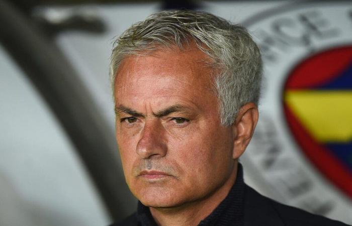 José Mourinho active le VAR et prend un prix très élevé