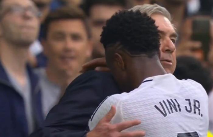 Vinicius s’en est pris à Ancelotti lors de la célébration du but, il l’a dit en face : “Je vais vous le dire…