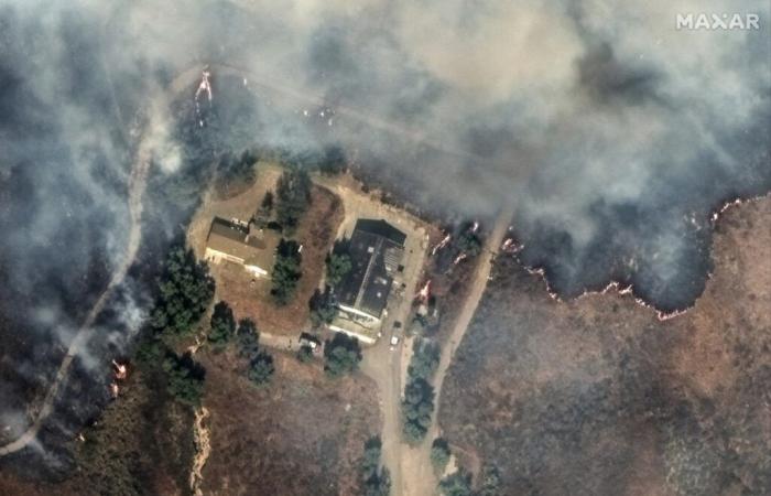 Les pompiers gagnent du terrain dans un incendie près de Los Angeles