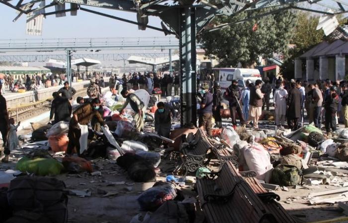 au moins 22 morts dans une explosion dans une gare revendiquée par un groupe séparatiste