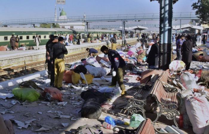 Au moins 25 morts dans l’explosion sur le quai de la gare