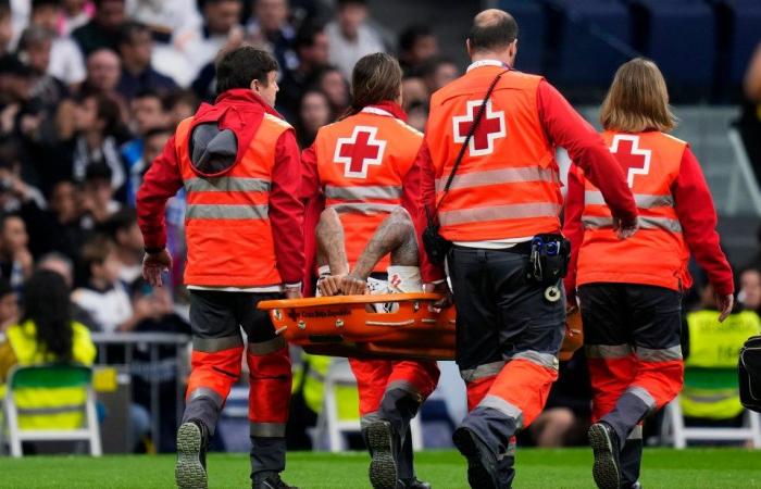 Eder Militao crie à la télévision alors que les stars du Real Madrid partent la tête dans les mains