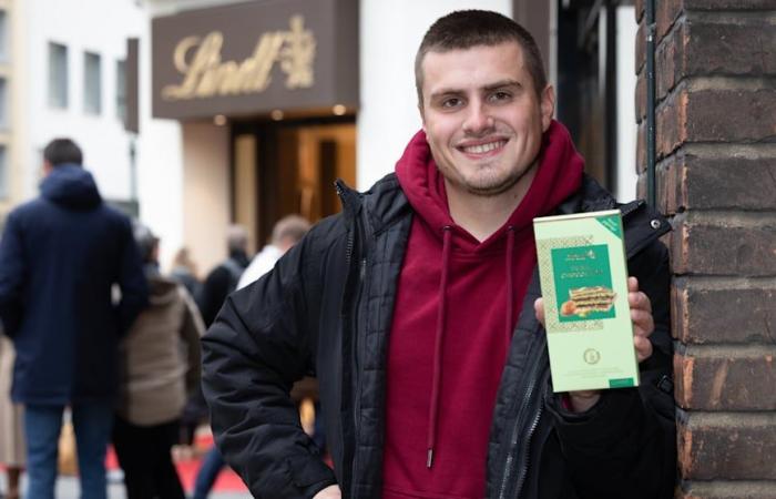 Düsseldorf : faire la queue pour le chocolat Lindt de Dubaï