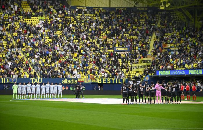 Deuil, silence, applaudissements et larmes en hommage aux victimes du dana