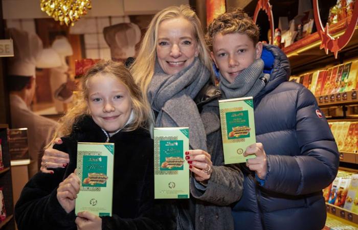 Düsseldorf : faire la queue pour le chocolat Lindt de Dubaï