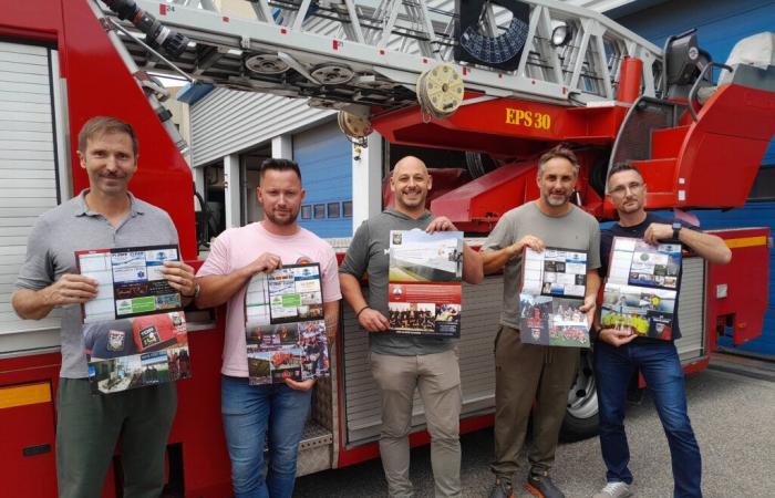 A Toulon, le calendrier 2025 des pompiers aux couleurs du RCT