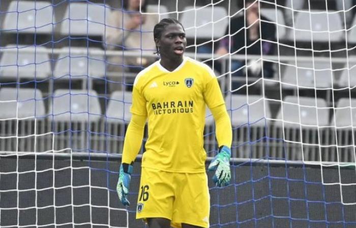 Lorient, vainqueur de Guingamp, s’en prend au Paris FC, tenu en échec à Pau