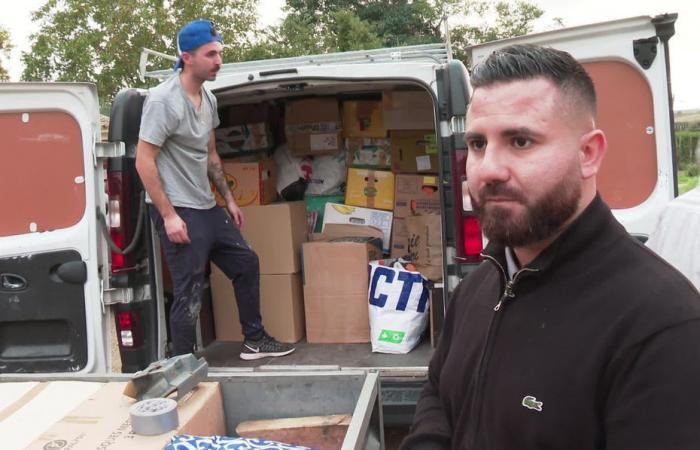 un pompier volontaire se rend sur place avec ses propres moyens pour venir en aide à la famille et aux sinistrés