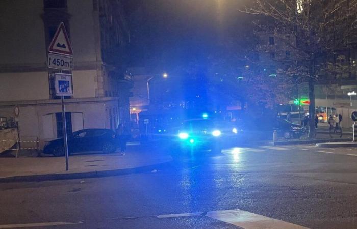 Un homme de 20 ans est poignardé à Rive