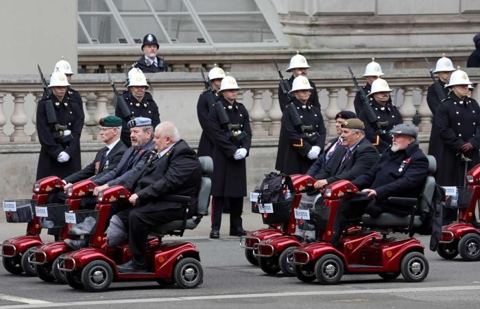 Le roi Charles III rend hommage aux soldats britanniques, en présence de la princesse Kate