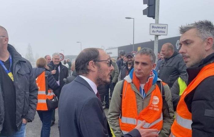 il porte des lunettes de soleil Michelin, ce député l’attaque et s’excuse