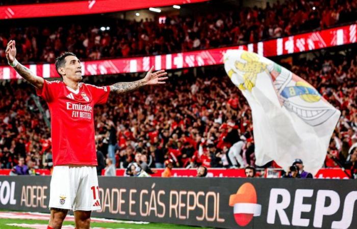 Di María a marqué deux buts et a été la figure de Benfica lors de la victoire du classique contre Porto