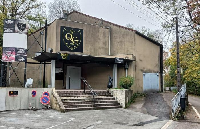 Un soldat entre la vie et la mort après avoir été violemment agressé devant une discothèque