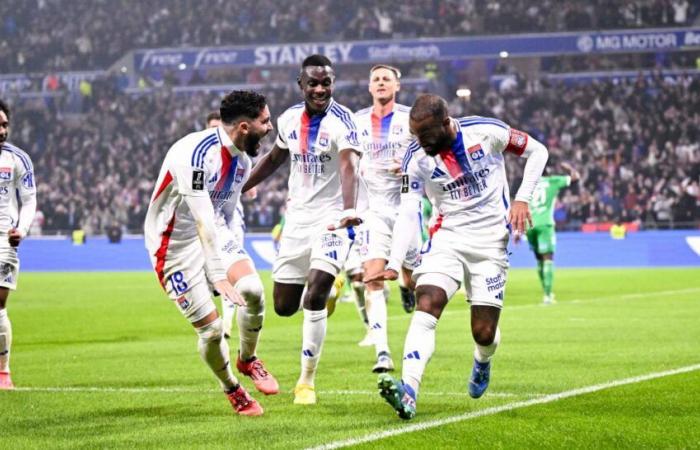 les deux records fous signés Lacazette dans le derby