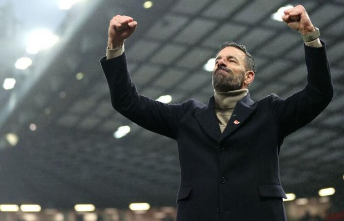 Van Nistelrooy signe une période intérimaire « spéciale » à Man United avec une victoire