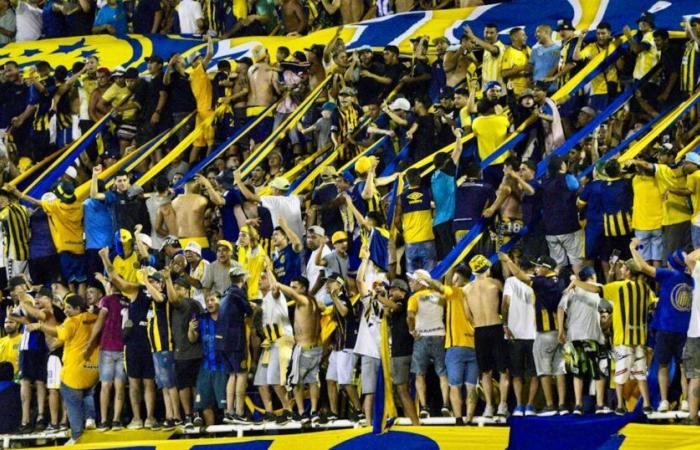 des supporters abattus après un match de football