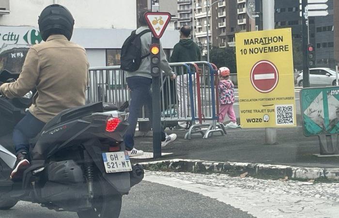 “Je n’ai jamais vu un tel gâchis…” comment les automobilistes se retrouvent piégés à cause des rues fermées