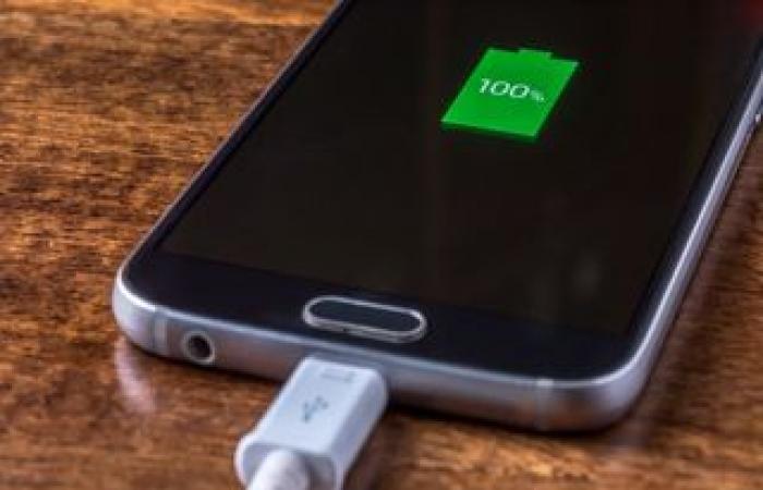 Les smartphones du futur pourront-ils se recharger grâce à notre chaleur corporelle ?