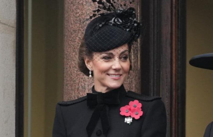 Kate Middleton affiche un second look et opte pour un créateur qu’elle adore, Camilla toujours absente