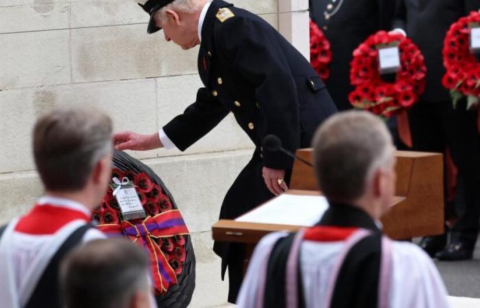 Le visage sérieux de Kate Middleton, de Charles III et de sa garde rapprochée… Les premières images marquantes du Remembrance Sunday