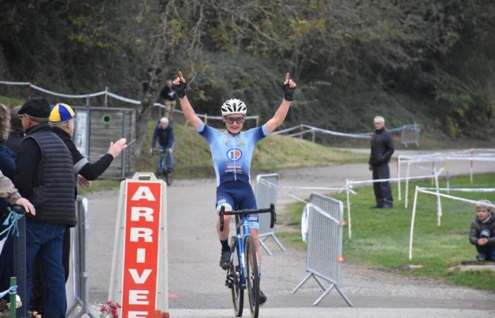 Christophe Moussy et Cyrian Merlin remportent leur première victoire de la saison au cyclo-cross de Châtillon-en-Bazois [Classements]