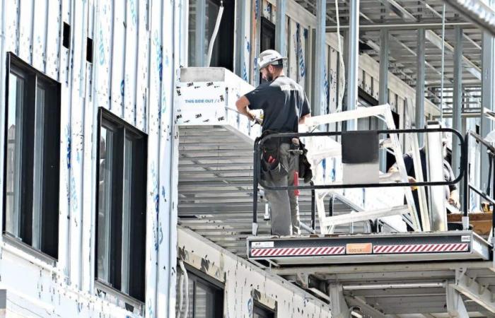 un camp pour la relève en construction au Québec