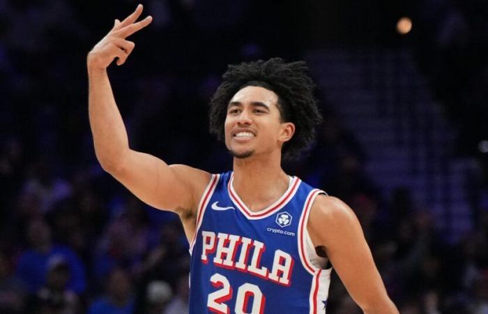 Jared McCain abandonne son sommet en carrière de 27 et porte les Sixers vers une victoire sauvage en prolongation contre les Hornets