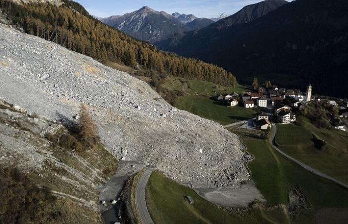 Un lourd fardeau psychologique pour la population menacée de Brienz