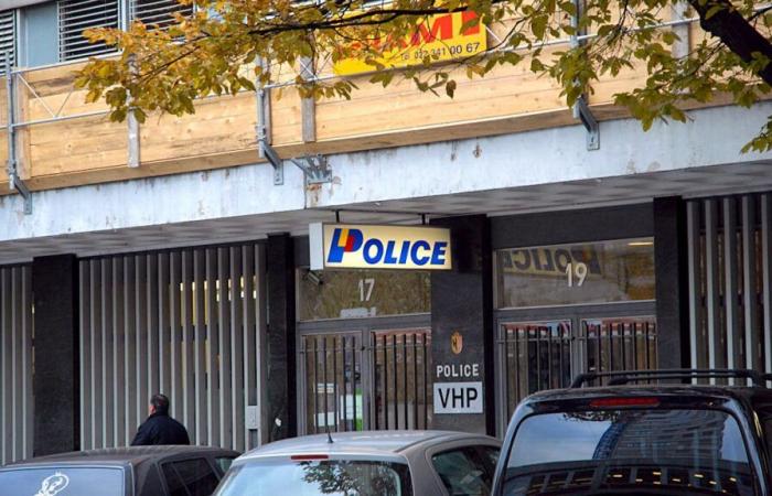 un policier suspendu 18 mois