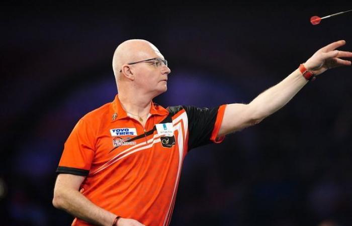 Mickey Mansell de Clonoe se qualifie pour les KO du Grand Slam of Darts lors de sa première apparition