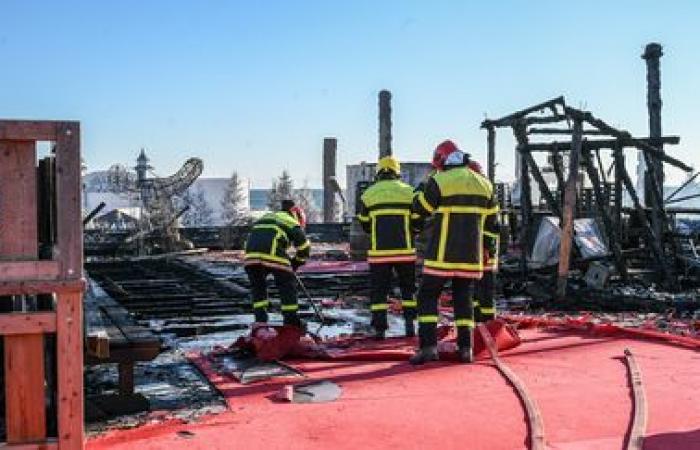 la mairie fait “tout son possible” pour permettre l’ouverture du marché de Noël du Barcarès “la semaine prochaine” malgré l’incendie