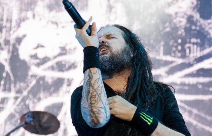 Jonathan Davis parle de l’impact thérapeutique du premier album de Korn