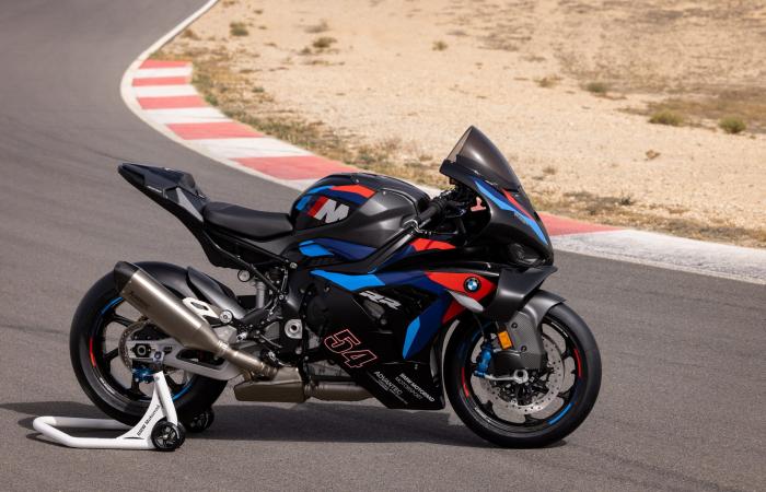 Mises à jour en 2025 (aérodynamisme, accélérateur, curseurs, puissance, etc.) pour les BMW S1000RR et M1000RR