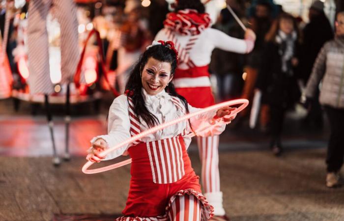 lors du spectacle de rue un « supplément chantilly » vous sera proposé.