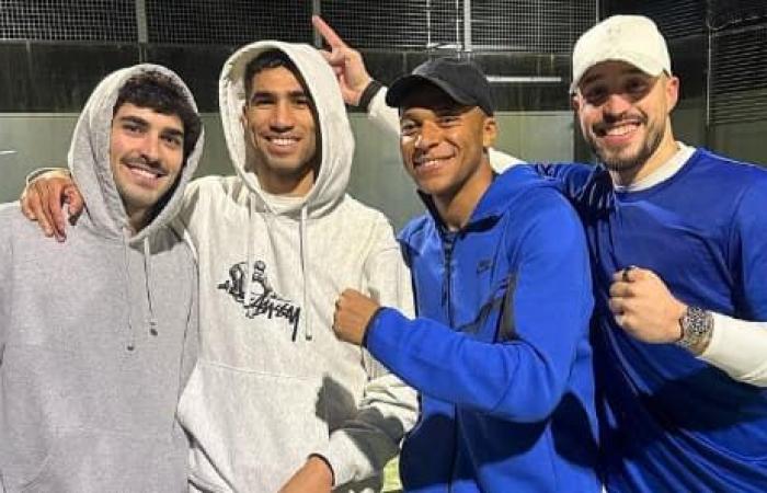 Padel, jeux vidéo… Non convoqué avec les Bleus à Clairefontaine, Mbappé profite de la trêve à Paris