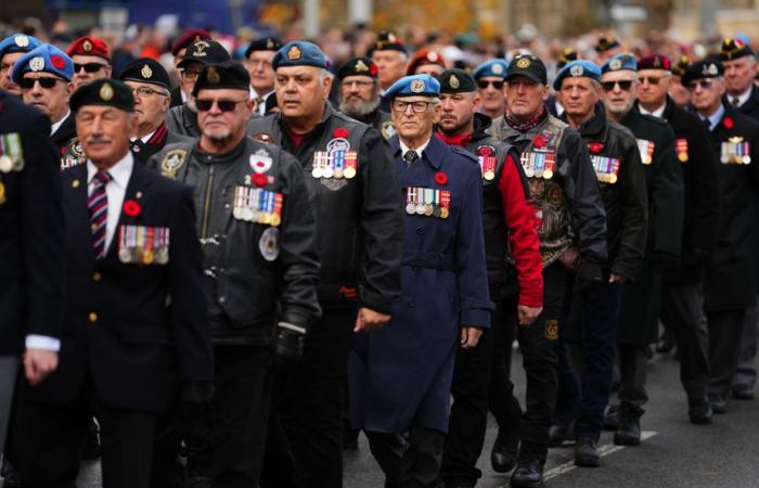 Jour du Souvenir | Des dignitaires rendent hommage aux anciens combattants