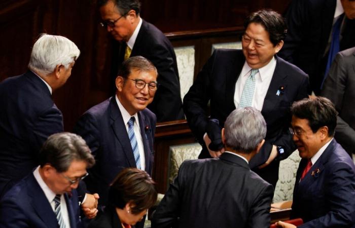 Le Premier ministre Shigeru Ishiba maintenu à son poste