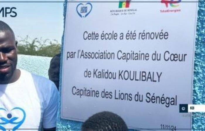 Kalidou Koulibaly rénove l’école primaire de Pont Gendarme et propose des kits scolaires aux élèves