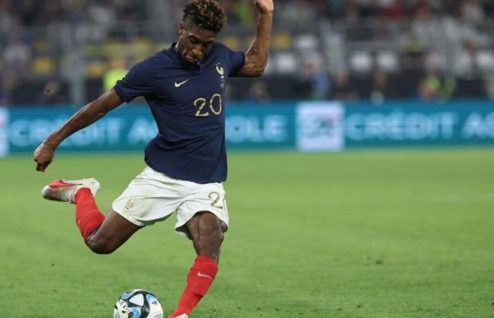 Kingsley Coman replaces Ousmane Dembélé