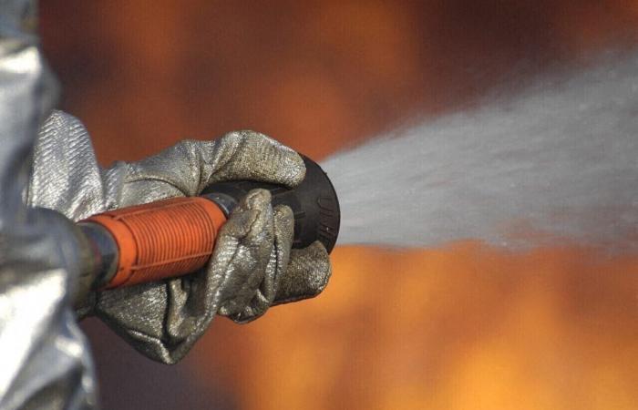 Une jeune fille de 12 ans a été intoxiquée par les fumées après un incendie dans un immeuble de Barentin