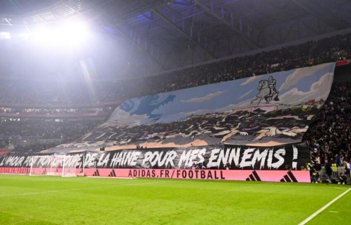 le magnifique tifo des supporters lyonnais