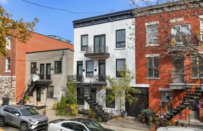 Le triplex dans lequel vivait Jean-Pierre Ferland est à vendre pour 1 799 000$ sur Le Plateau-Mont-Royal