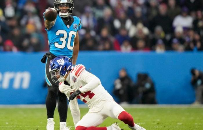 Les Panthers ont le dessus sur les Giants en prolongation (football)