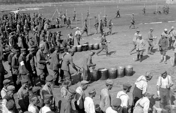 Prisonniers allemands à Saint-Dizier, en 1916